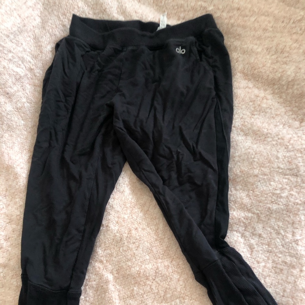 Alo lounge pants